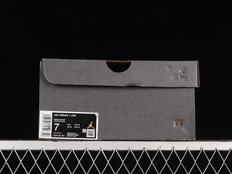 All categories Air Jordan Jordan series basketball shoes Air Jordan 1 Low Z version Air Jordan 1 Low AJ1 Joe 1 white and yellow burst pattern low-top cultural casual sneakers DZ4130-201